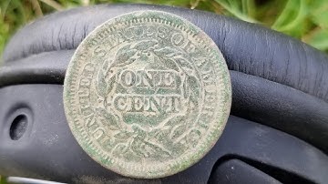 My oldest coin to date! Cops Called! Bucket Lister! Old Jewelry! Metal Detecting Nokta Makro Simplex
