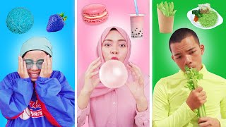 Download Lagu 24 HOURS EATING ONLY 1 COLOR CHALLENGE! BLUE VS PINK VS GREEN MP3