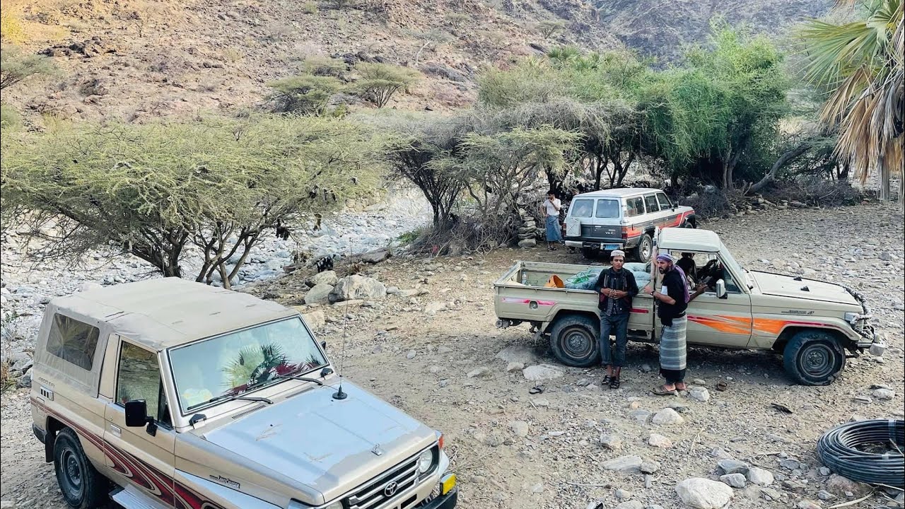 رحلة برية في جنوب اليمن يافع ريو السيله بناء +نمر + يرهد مقناص نجم الريوي