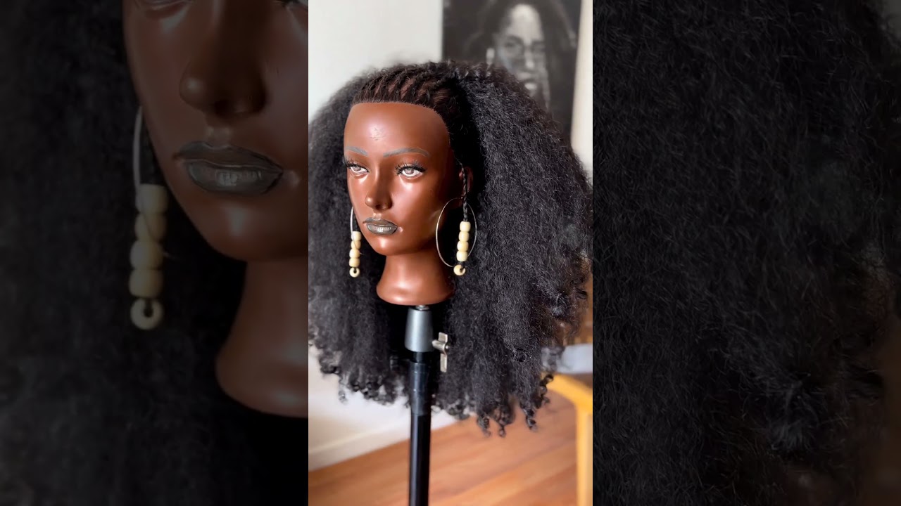 The FINGERCOMBER KINKY KURL OUT styling unit is so versatile!