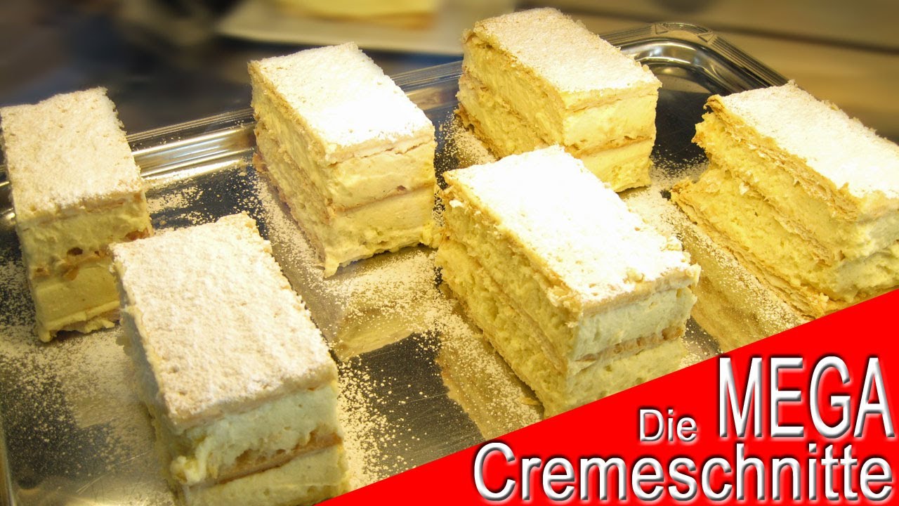 Kuchen Rezept Tutorial - Mega Cremeschnitte «Die Waid» - YouTube