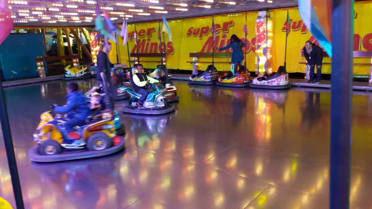 Bumper cars for kids and family CHALLENGE! Auto-Tamponneuses pour enfants  foire Saint-Romain 2016 