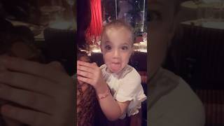 Belen Al Ristorante Con Luna Marì