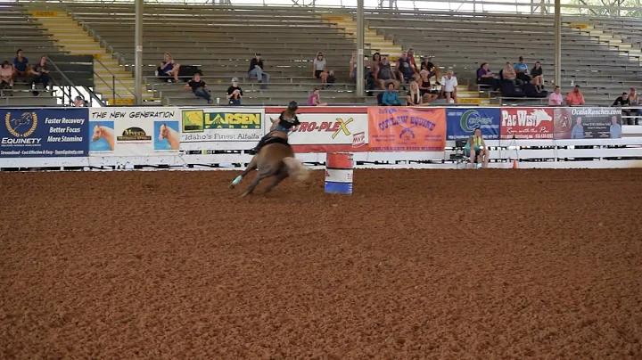 Hailey Stephenson & Okiecaanokiegold...