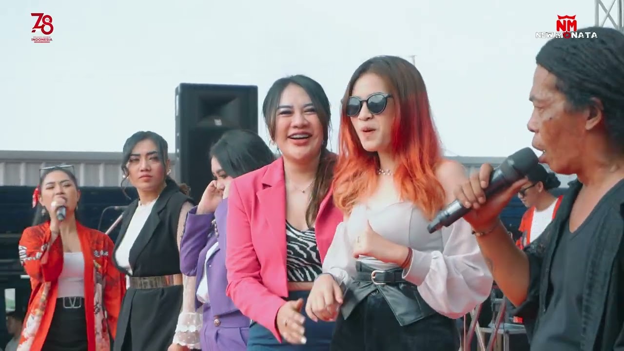 Bojo Loro - OM. NEW MONATA (Live Cort)