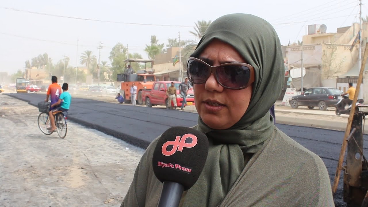 بلدية بعقوبة تباشر بتبليط شارع المستوصف في منطقة حي التحرير