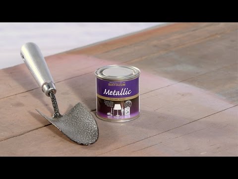 How to Spray Paint a Garden Trowel