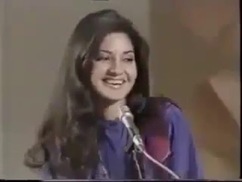 Legendary Moin Akhtar Interviews Legendary Nazia Hassan