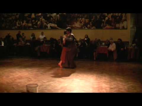Alejandro Beron y Aldana Silveyra - Parakultural en Salon Canning 2