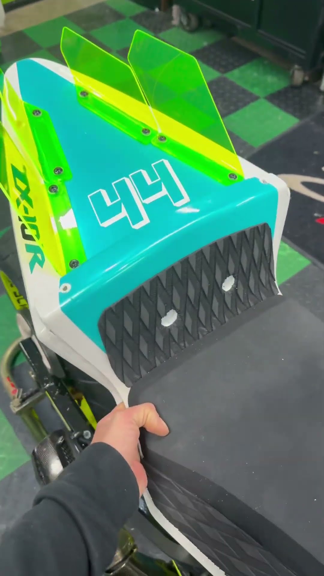 Installing the KTM 1190 tail on my zx10r ninja #superbike