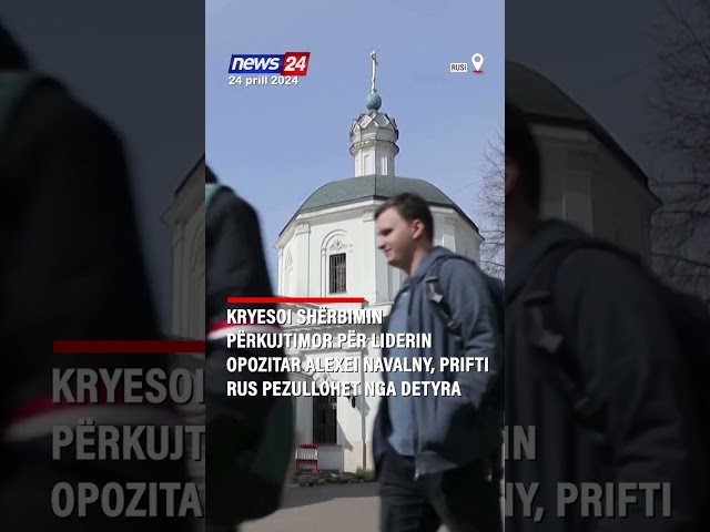 Pezullohet prifti ortodoks që udhëhoqi ceremoni në varrimin e Navalnyt
