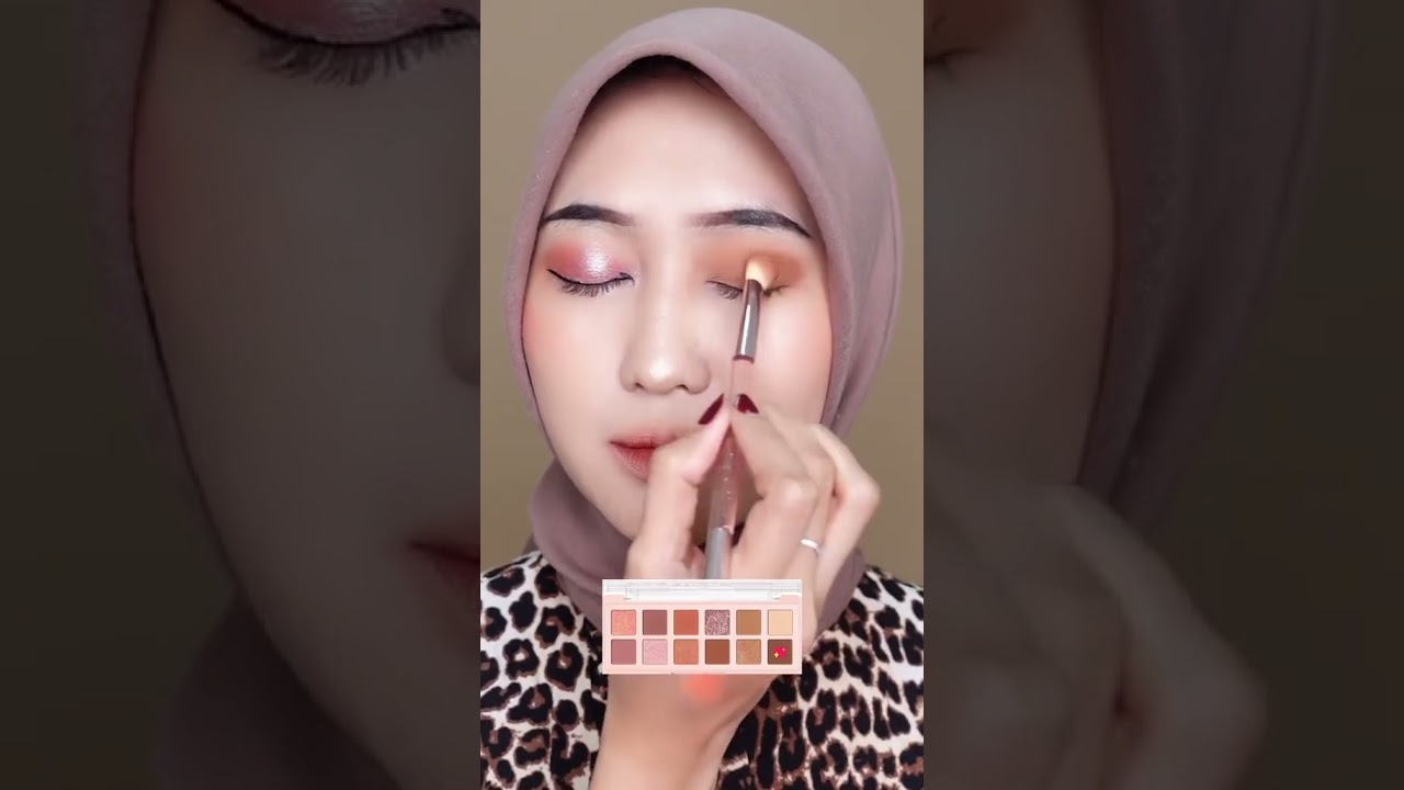 Pink Flash PRO TOUCH Eyeshadow Palette