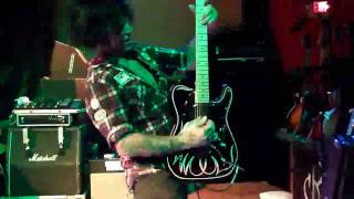 LA GUNS ONE MORE REASON IN TRACII GUNS FACE HD HIGH QUALITY LA GUNS 2010