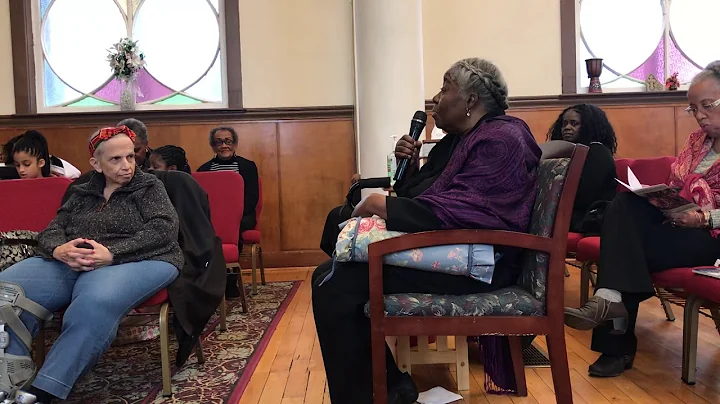 Rev. Dr. Bertha Perkins introducing Bishop Thabile