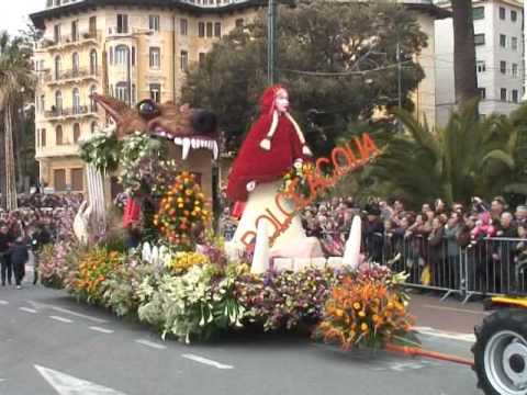 SANREMO : DOMENICA 12 MARZO 2017 LA SFILATA DEI CARRI IN FIORE
