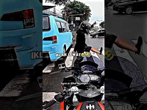 Beginilah kelakuan lucu motovlog ketika gabut dilampu merah🗿 #viral #motovlog #shorts