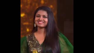 OMG arunita kanjilal India Idol and Pawandeep Rajan