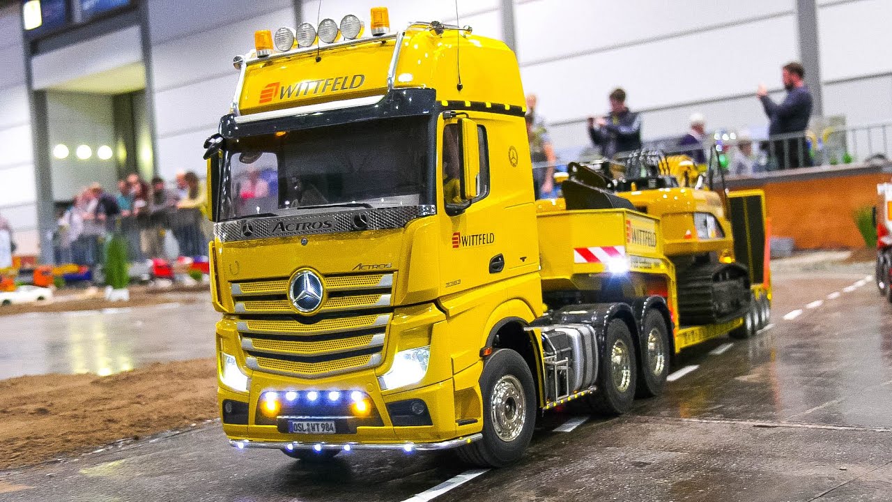 Mercedes-Benz Actros ラジコン トレーラー Amazon.co.jp: THREE STONE 電動乗用ラジコン メルセデスベンツ