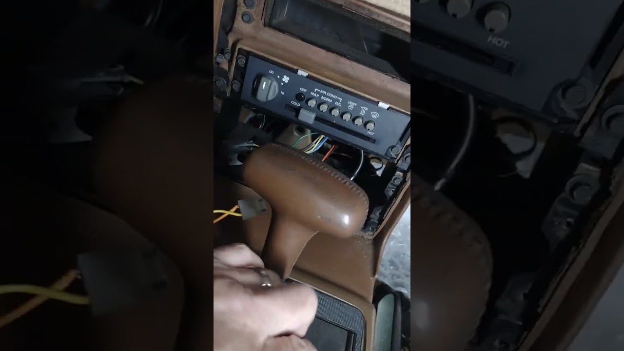 1988 Fiero radio "upgrade". Replacing the broken Pioneer with a Delco radio from a 2000 Pontiac. 