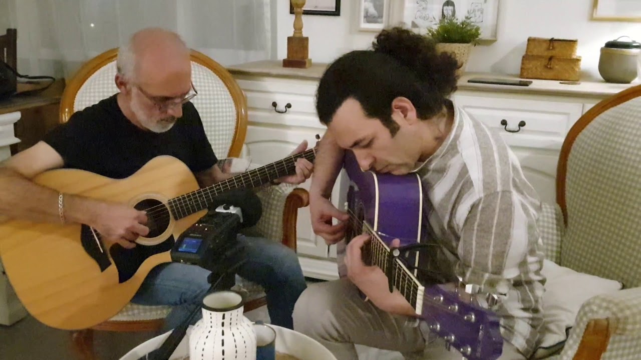 OĞUZ AKSAÇ - YÜRÜYORUM DİKENLERİN ÜSTÜNE