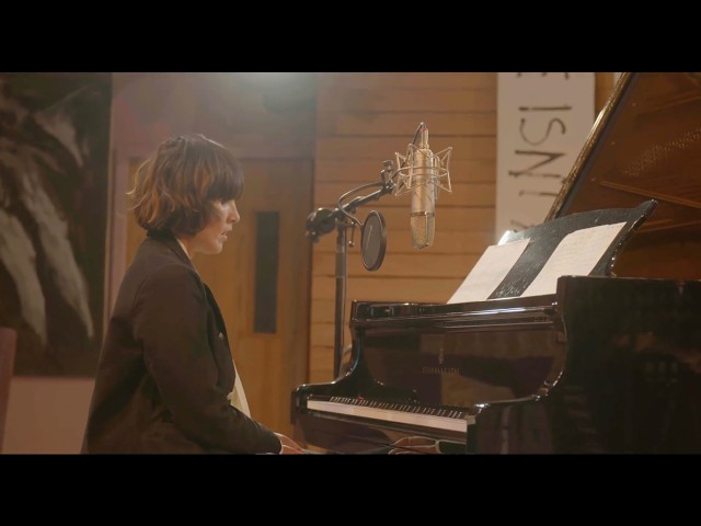 Tanita Tikaram - Sweet Feather & The Storm (The Empire Studio Version)