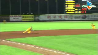 20131010 CPBL 獅VS象 4上 黃仕豪Nice Play沒收潘武雄一支安打