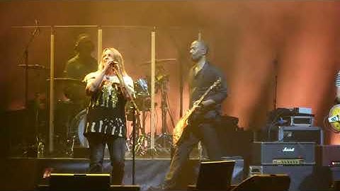 Alanis Morissette "Thank U" Live Paris 2022