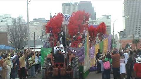 MARDI GRAS DAY 2008 BIG FLOAT ZULU