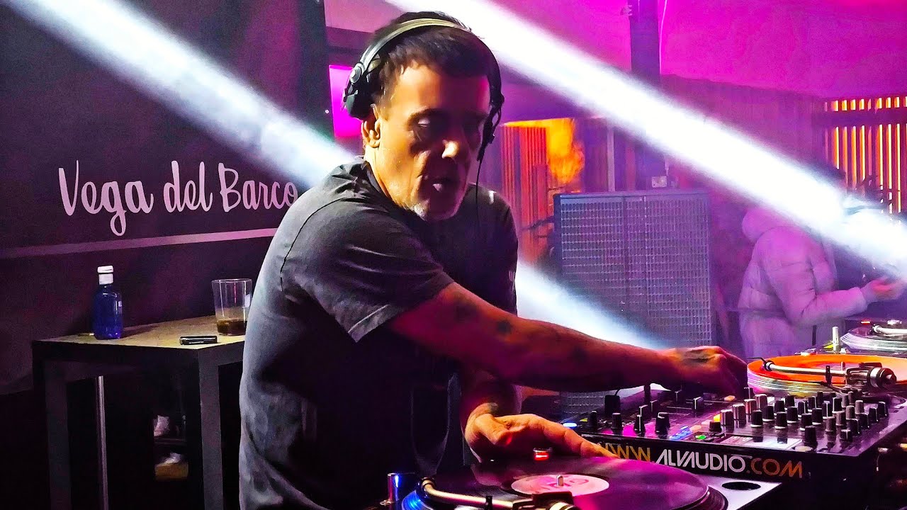 Pepo dj 100x100 vinilo SLIP STATION ( LINARES JAEN )