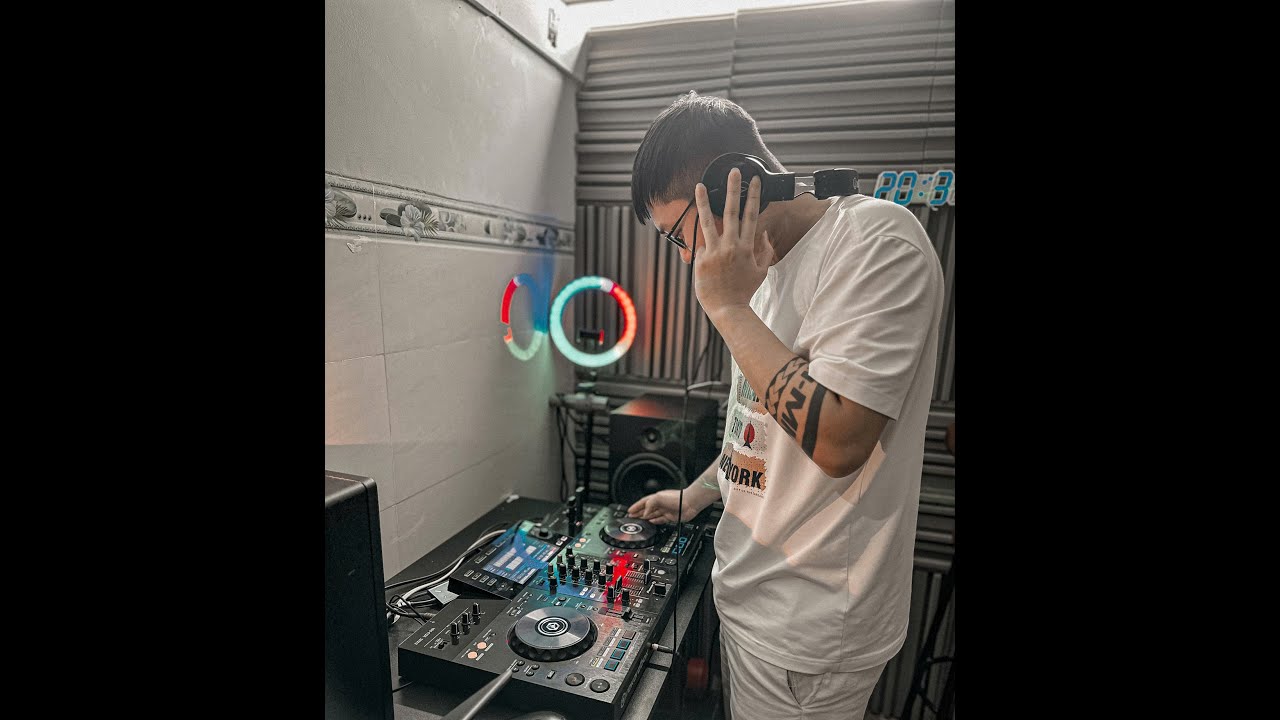 DJ Cường Seven - YouTube