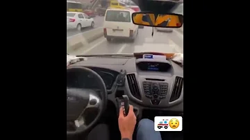احتراف قيادة سيارة اسعاف 