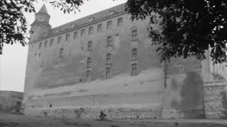 Okupanti Opustili Hrad 1968