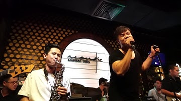Dù Có Cách Xa - Đinh Mạnh Ninh ft ThiSax | Acoustic Bar | Hoàng Thi Saxman
