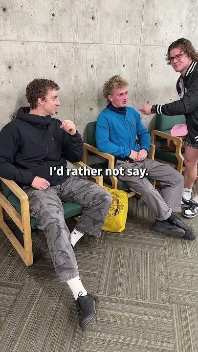 That guy's 'couple of cuffed' girls watching this video: 👁️👄👁️