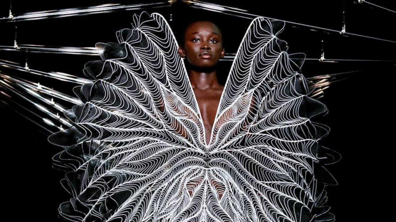 Iris Van Herpen | Haute Couture | Fall/winter 2018/19