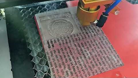 Máy khắc dấu cao su laser 3020 khắc con dấu đẹp và sắc nét