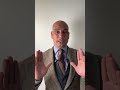 هل الطبيب م لزم بالتدخل في حالة الطوارئ حتى لو خارج تخصصه 
