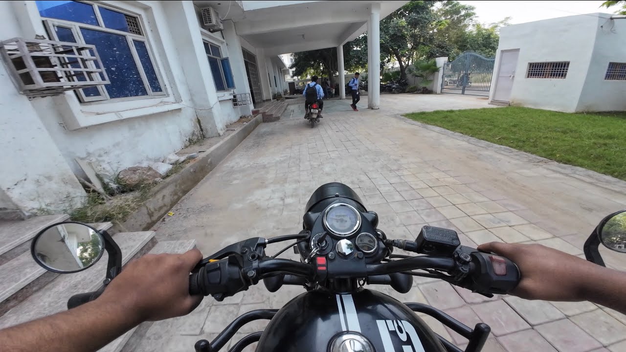 My second ride video on yt #classic500 #rider #royalenfield 