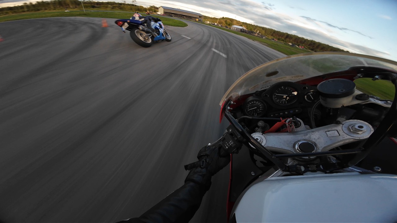 POW RAW bike track day at 333 track | Honda Fireblade CBR 900rr 1996
