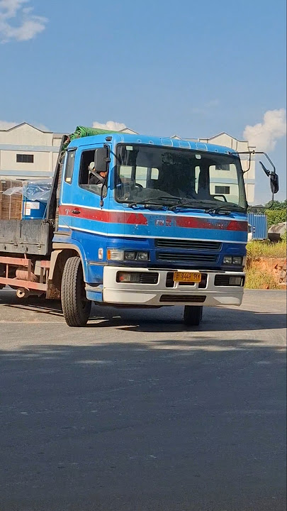 Manuver Truck Nissan Disel #truck #truk #truknissan #manuver #shorts #videoshort #video