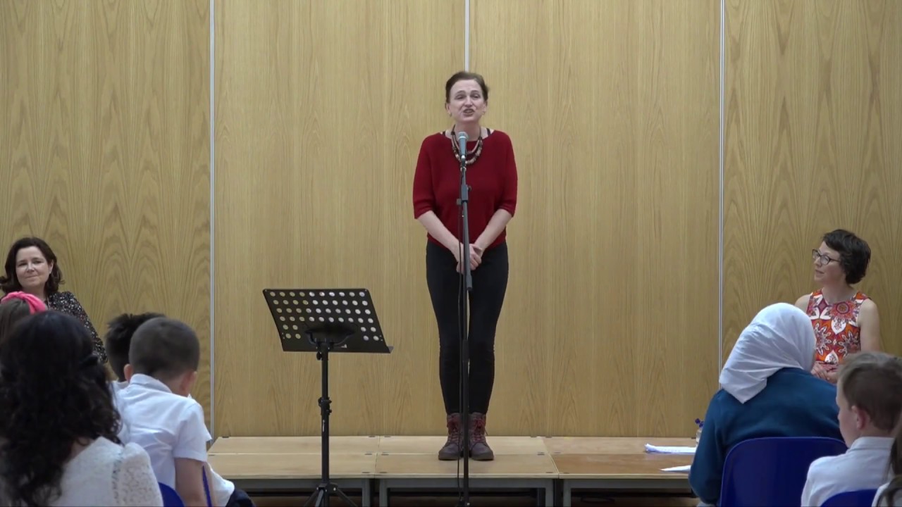 Roisín Ní Gallóglaigh – 'An Sionnach Ceolmhar' - for the 'Songs for Our Children' project