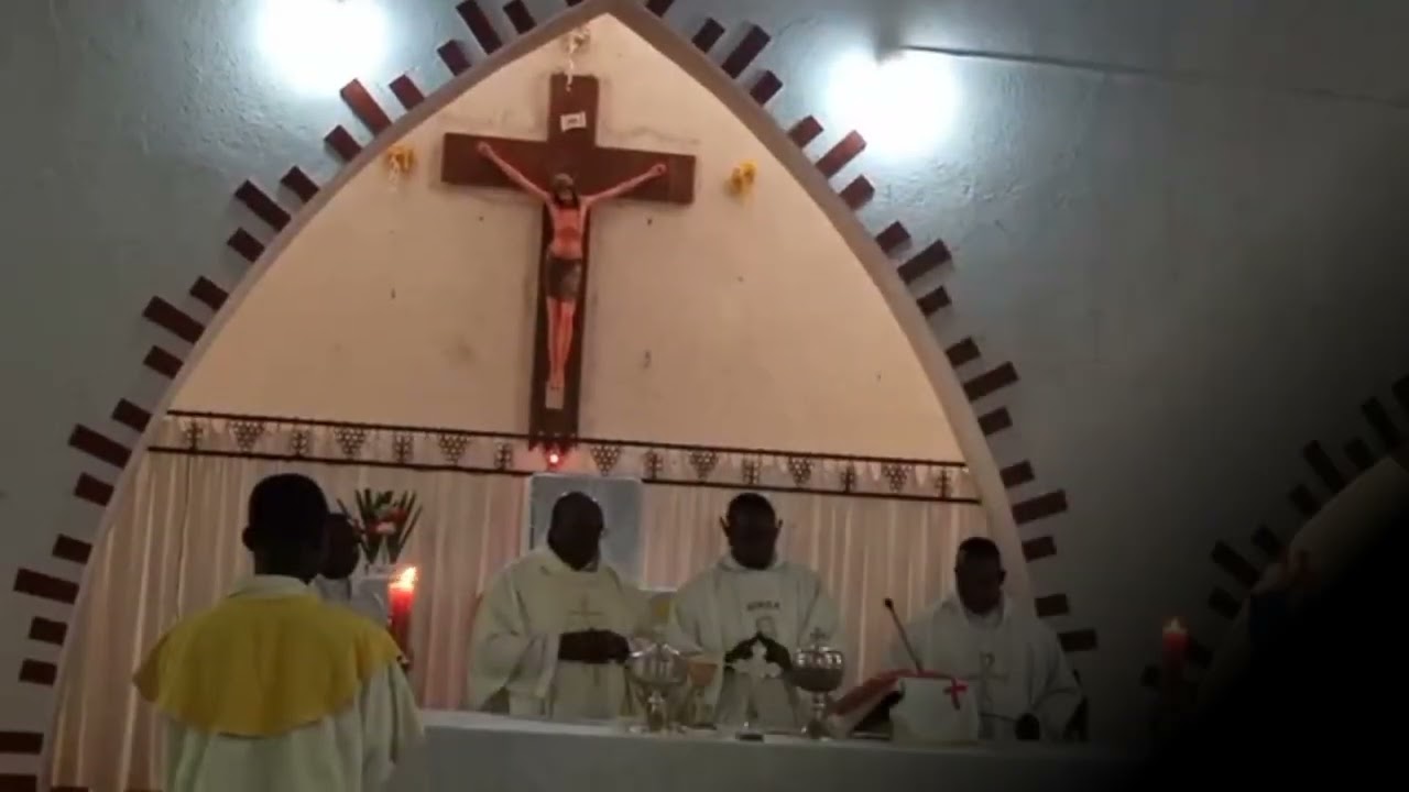 Imana ininahazwe (+Sanctus + Agnus Dei)