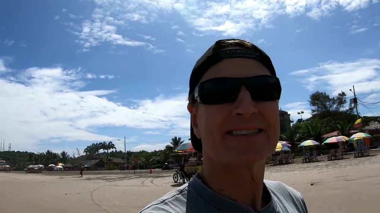 Montanita, Ecuador beach May 2025
