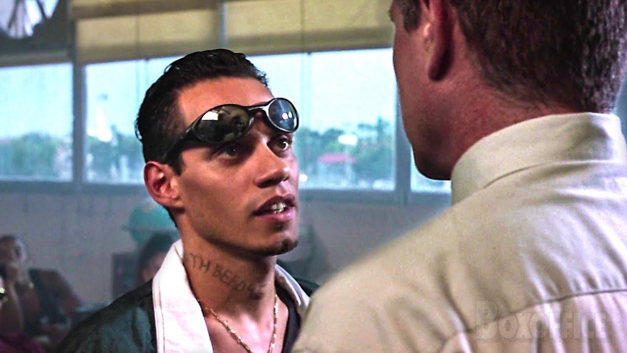 El sustituto advierte a sus estudiantes sobre los peligros de las pandillas | El sustituto