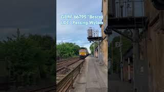 GBRF 66795 “Bescot LDC” Passing Wylam #GBRF #Class66 #66795 #Wylam #Tynevalleyline