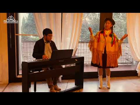 Rosas en Flor - Miriam Echarri