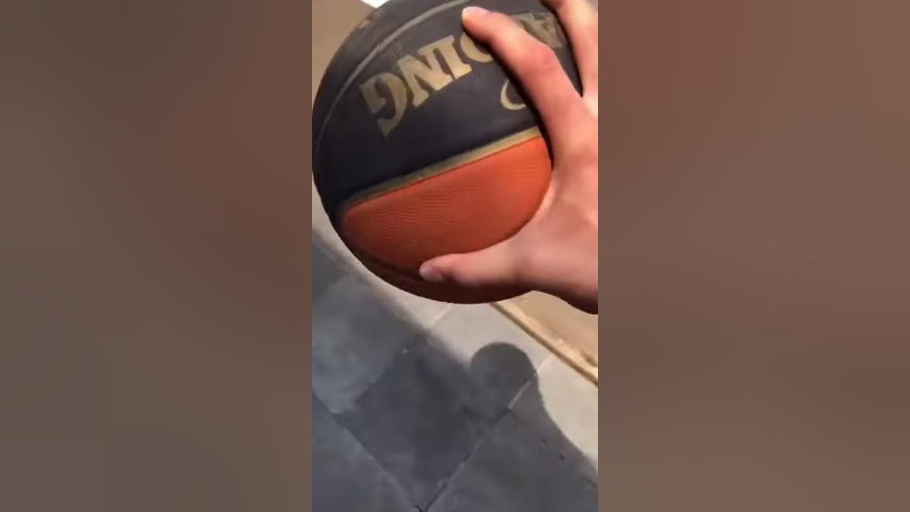 Três vezes no topo do mundo com a bola de basquete nas mãos