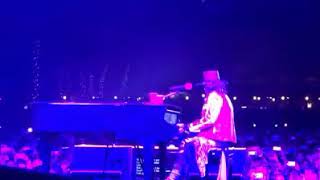GNR Live In Malaysia, Surf Beach - November Rain