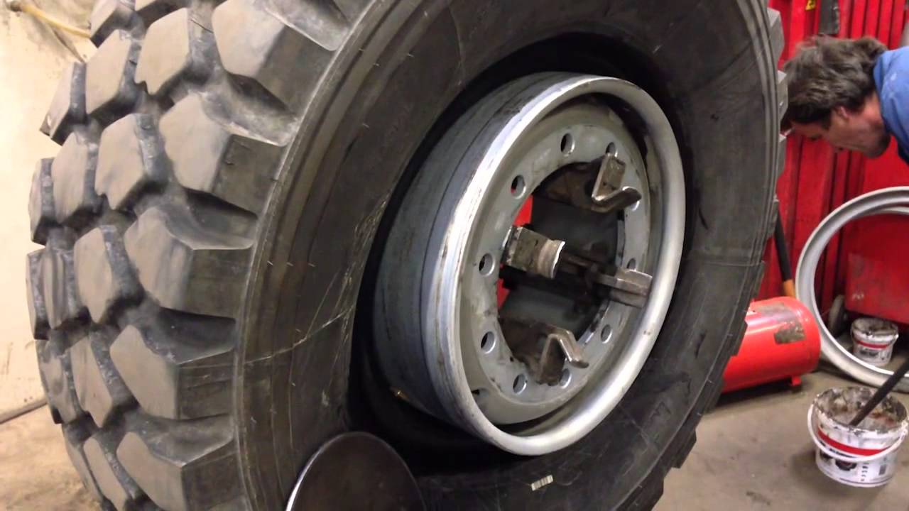 Buy Jeep Wrangler >> Reifenmontage auf Sprengringfelgen - YouTube Buy Jeep Wrangler >> Reifenmontage auf Sprengringfelgen - YouTube