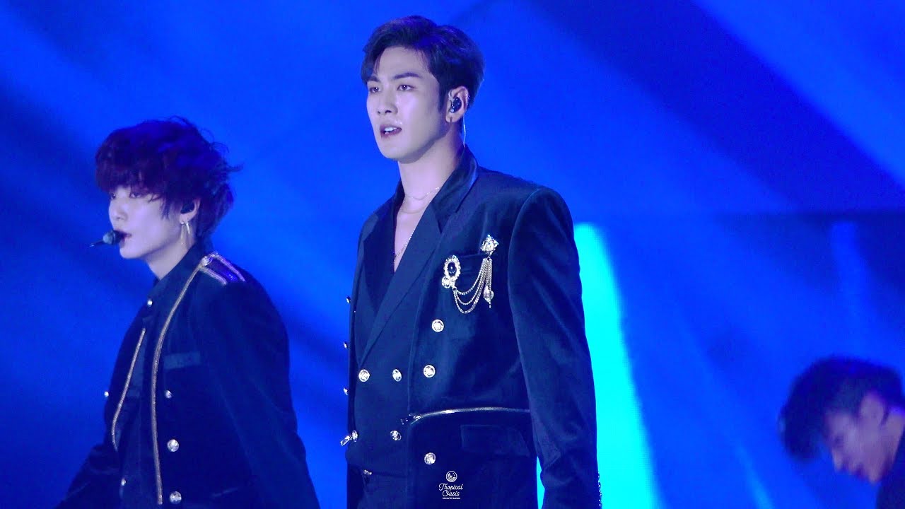 190115 서울가요대상 뉴이스트W Dejavu + Help Me 백호(강동호) 직캠 (NU’EST BAEKHO FANCAM)